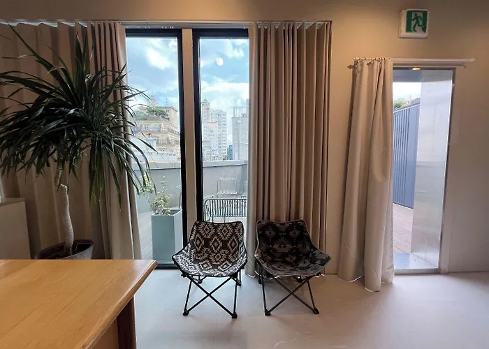 Upflo Hostel